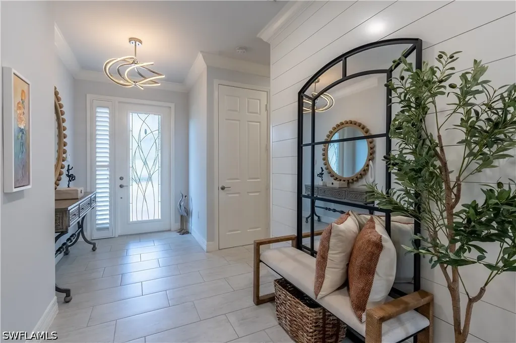 4347 Aurora Street Naples FL 34119