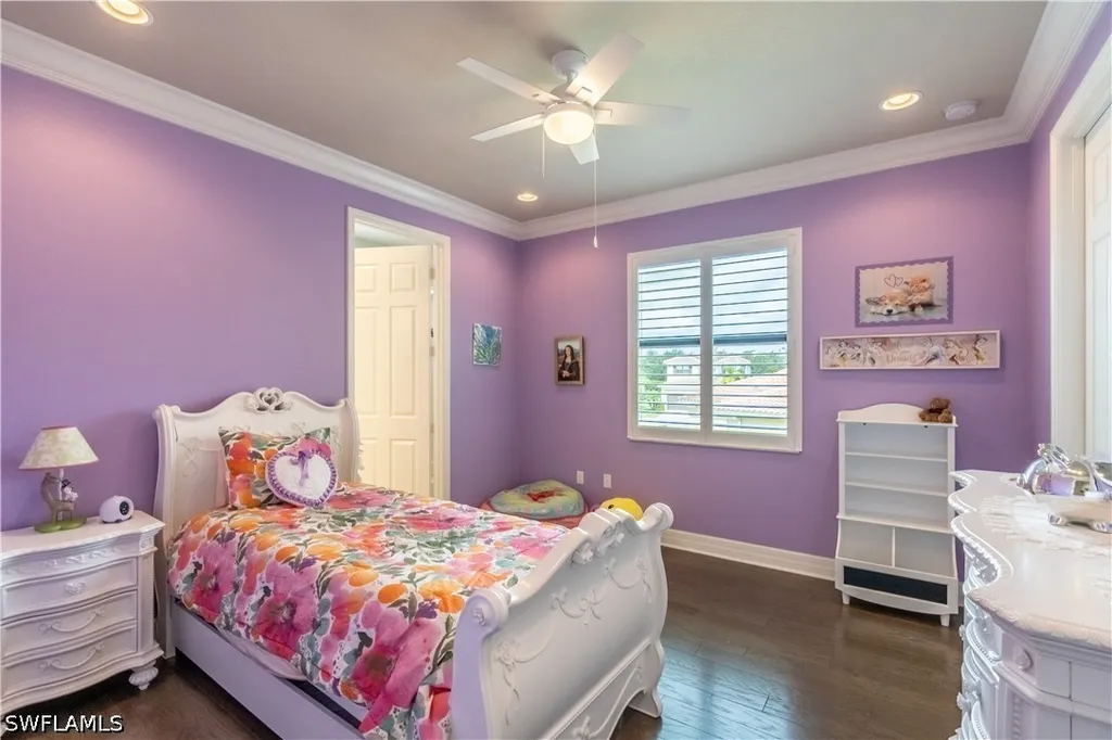 4347 Aurora Street Naples FL 34119