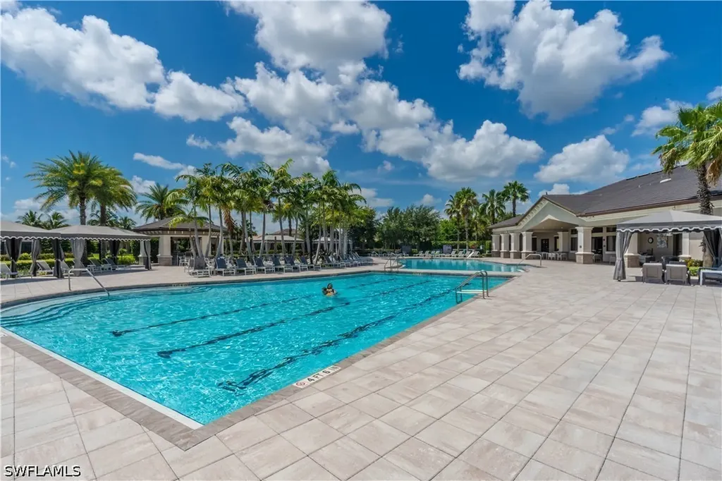 4347 Aurora Street Naples FL 34119