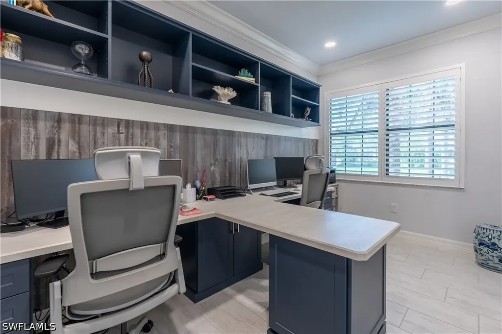 4347 Aurora Street Naples FL 34119