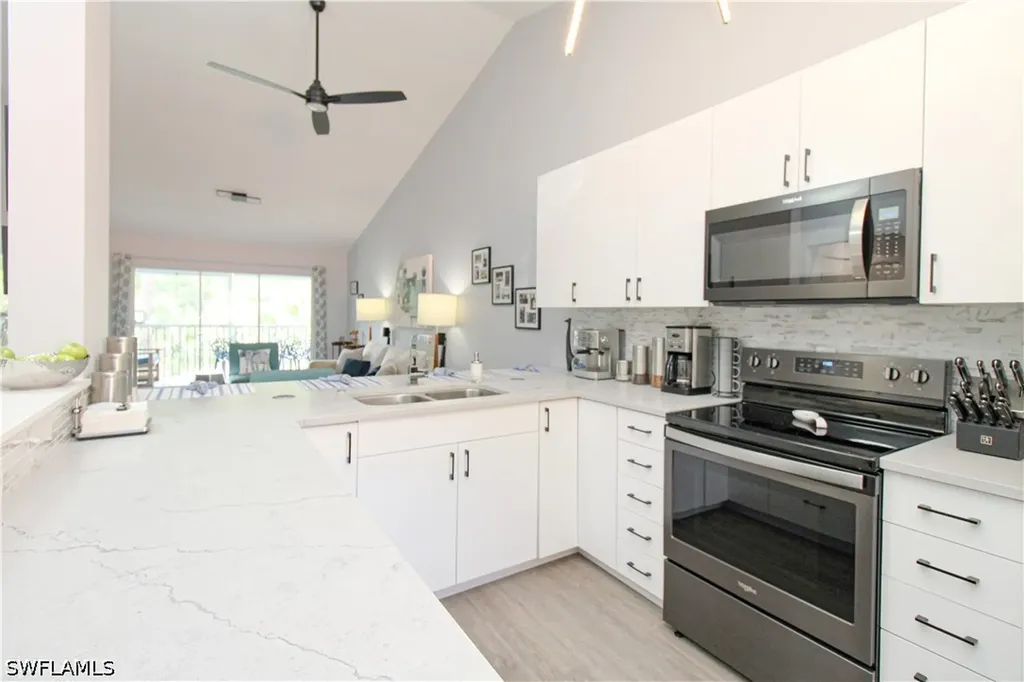 225 Robin Hood Circle Naples FL 34104