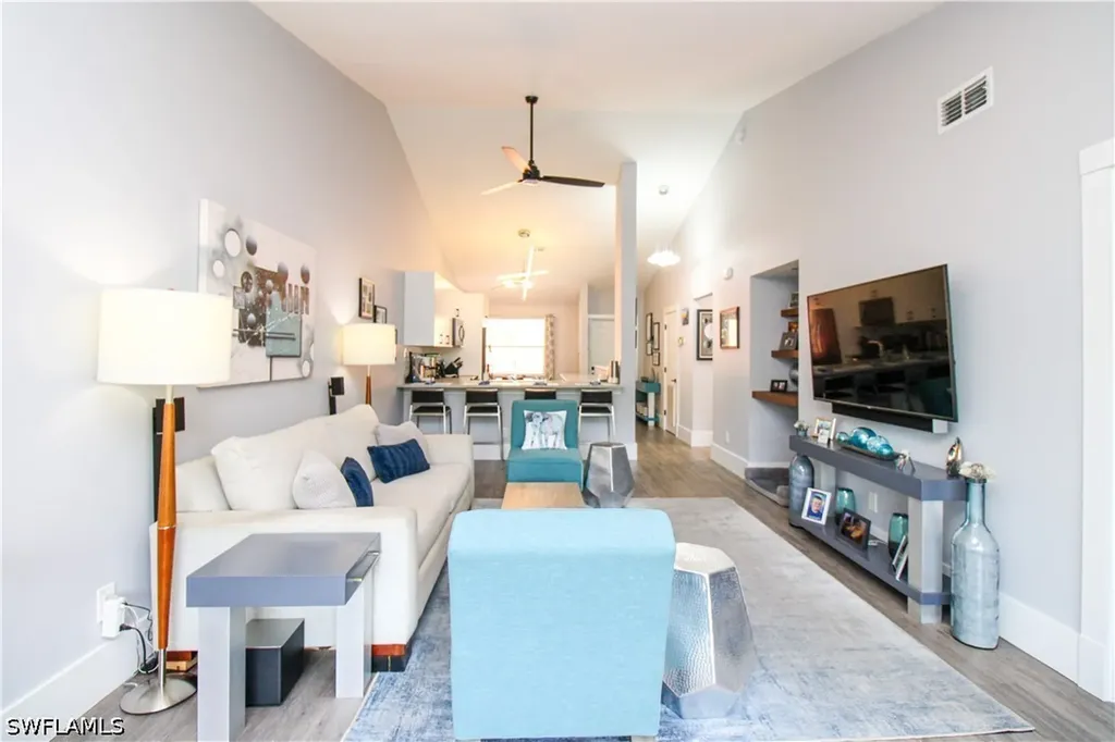 225 Robin Hood Circle Naples FL 34104
