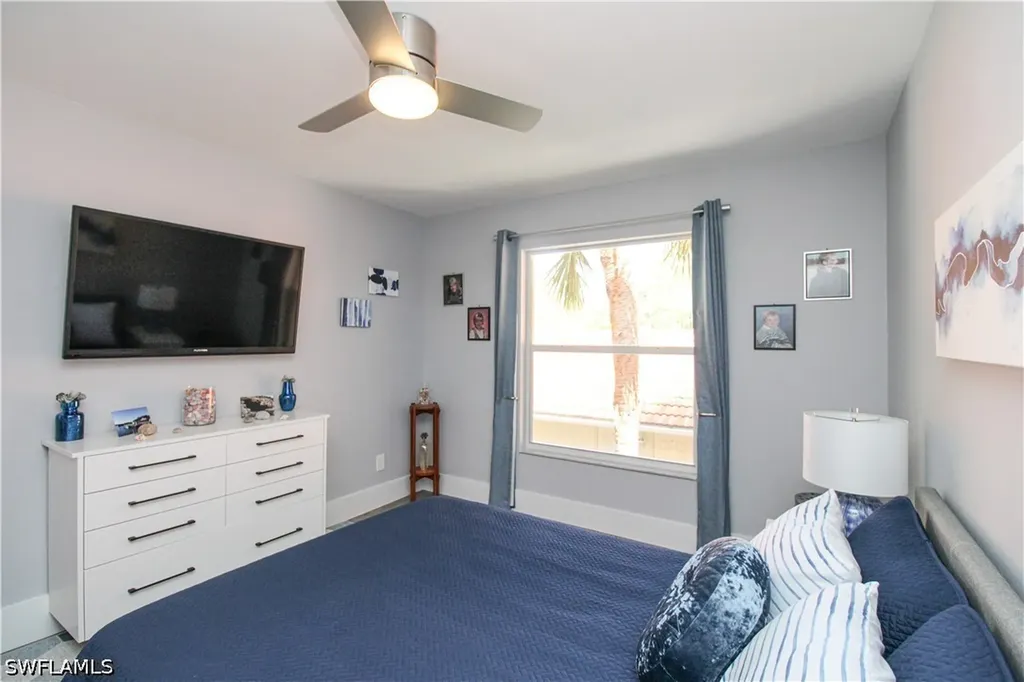 225 Robin Hood Circle Naples FL 34104