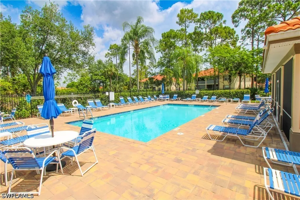 225 Robin Hood Circle Naples FL 34104