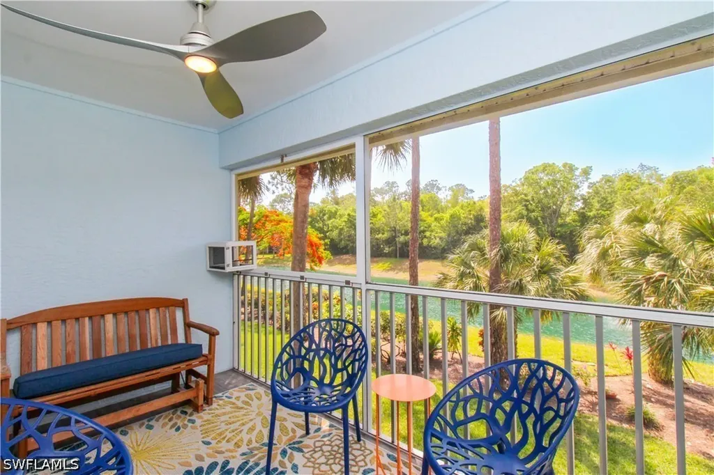 225 Robin Hood Circle Naples FL 34104
