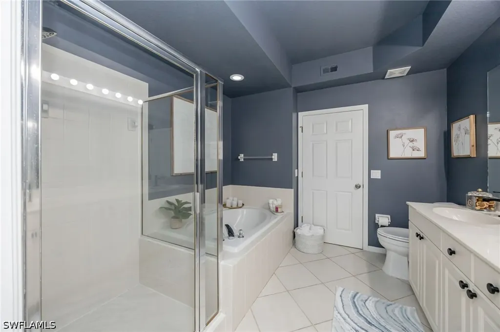 7098 Pond Cypress Court Naples FL 34109