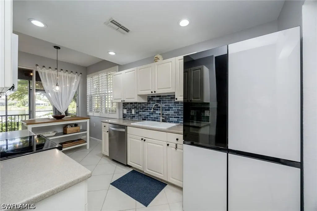 7098 Pond Cypress Court Naples FL 34109