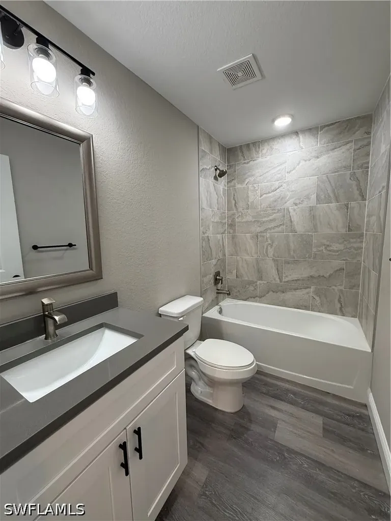 3446 NE 11th Avenue Cape Coral FL 33909