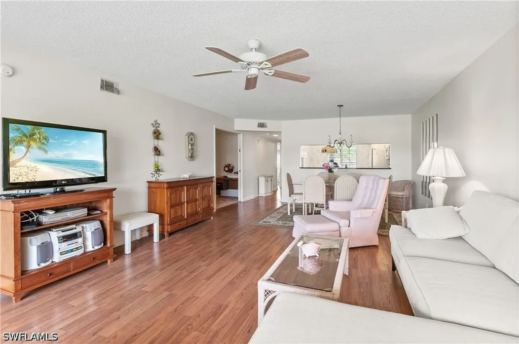 5916 Cranbrook Way Naples FL 34112