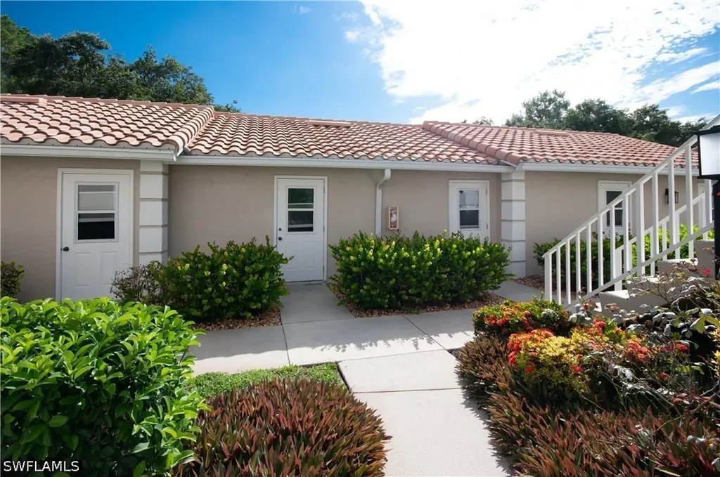 5916 Cranbrook Way Naples FL 34112