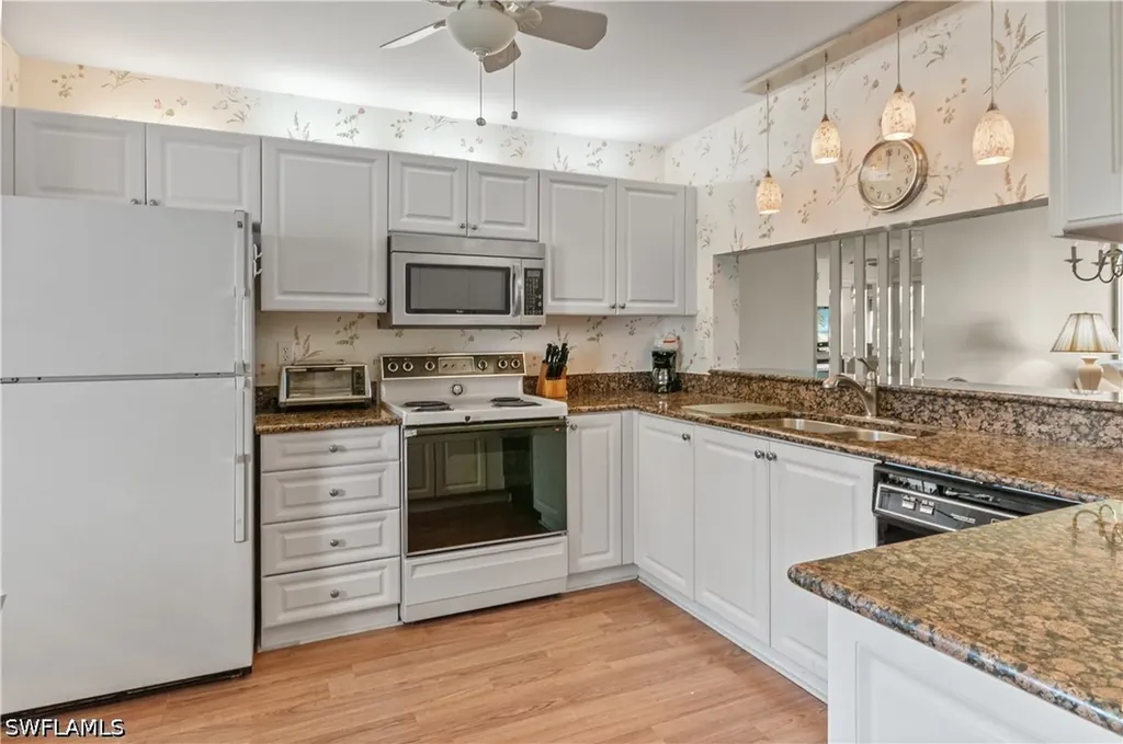 5916 Cranbrook Way Naples FL 34112