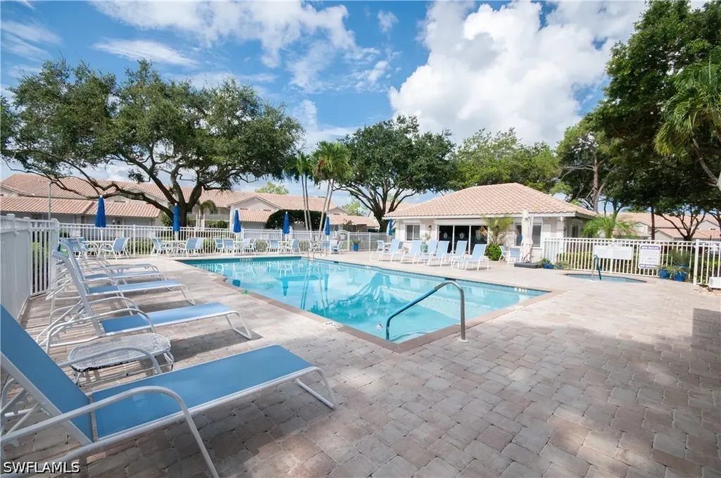 5916 Cranbrook Way Naples FL 34112