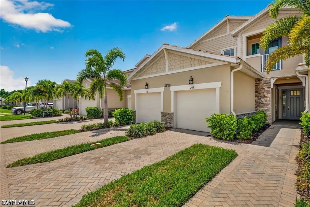 4676 Arboretum Circle Naples FL 34112