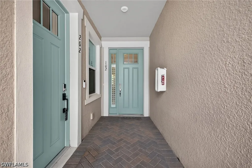 4676 Arboretum Circle Naples FL 34112