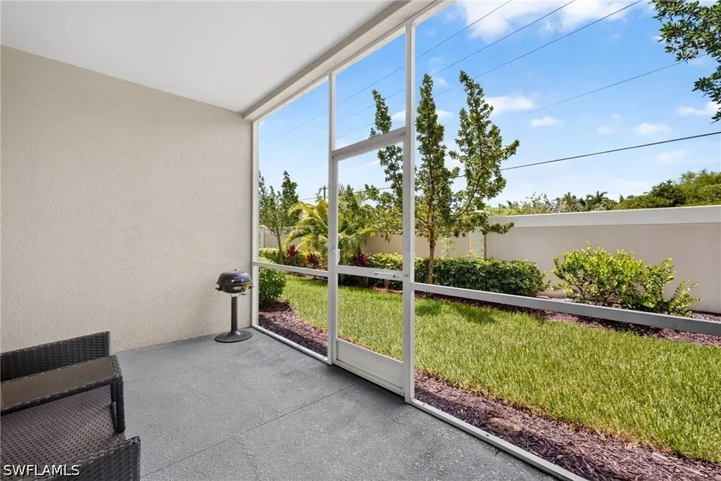 4676 Arboretum Circle Naples FL 34112