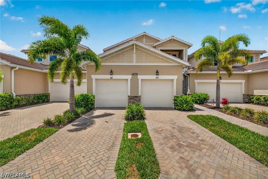 4676 Arboretum Circle Naples FL 34112