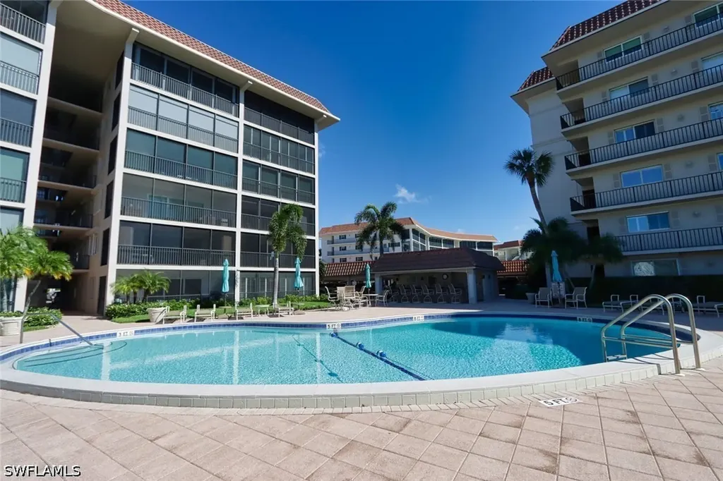 222 Harbour Drive Naples FL 34103