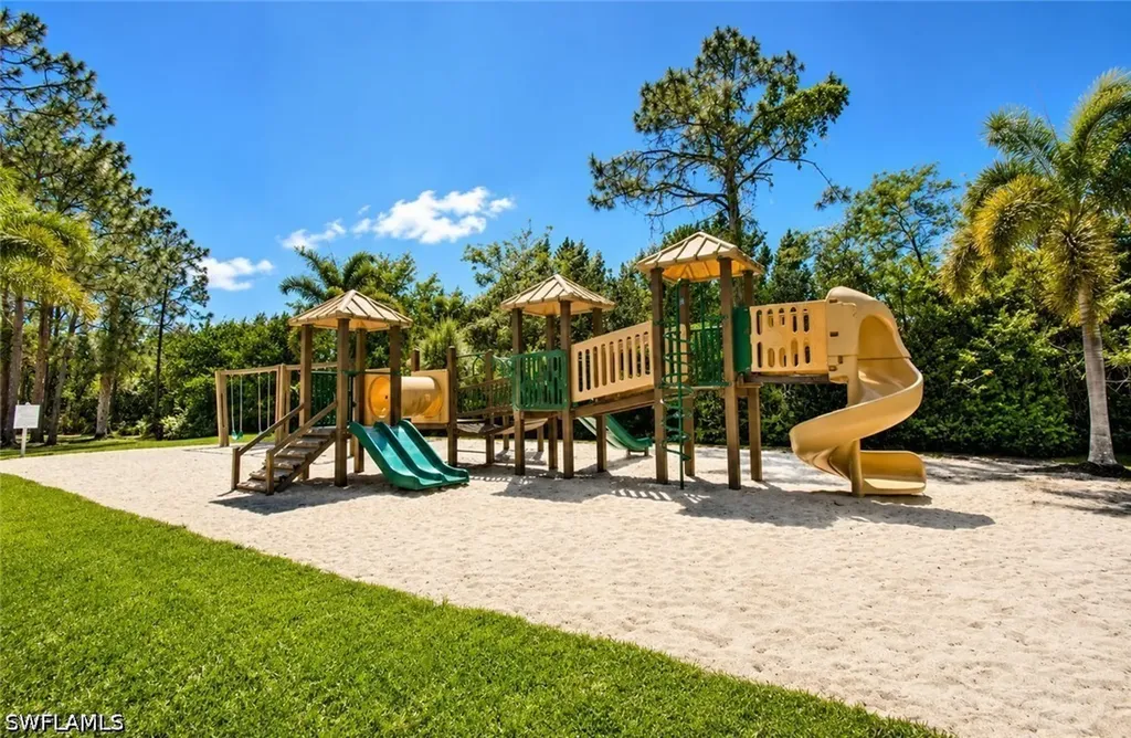 8265 Ibis Club Drive Naples FL 34104