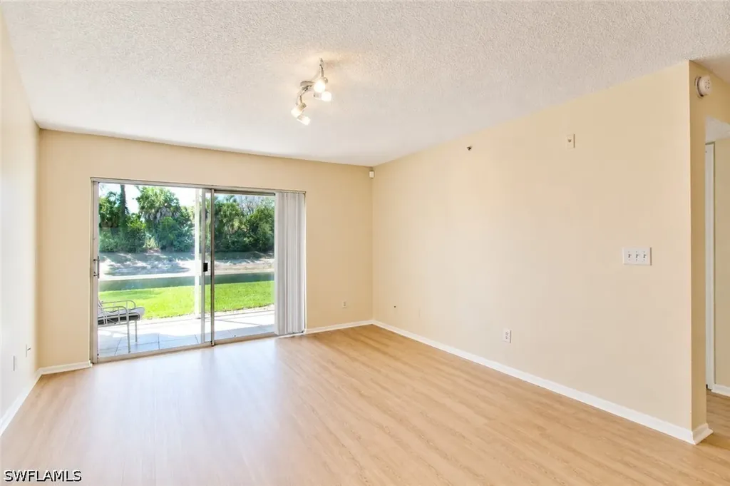 8265 Ibis Club Drive Naples FL 34104