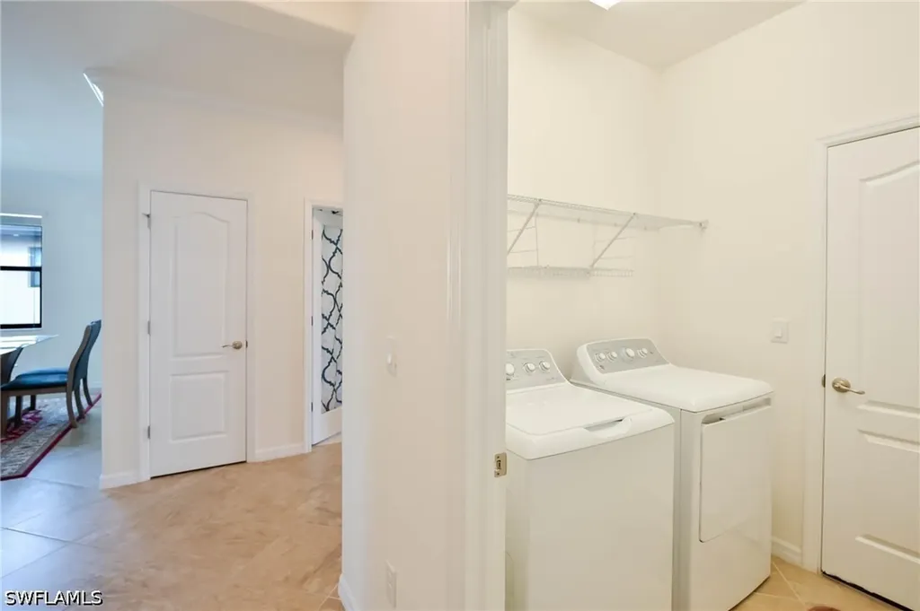 9215 Shadow Oak Lane Naples FL 34120