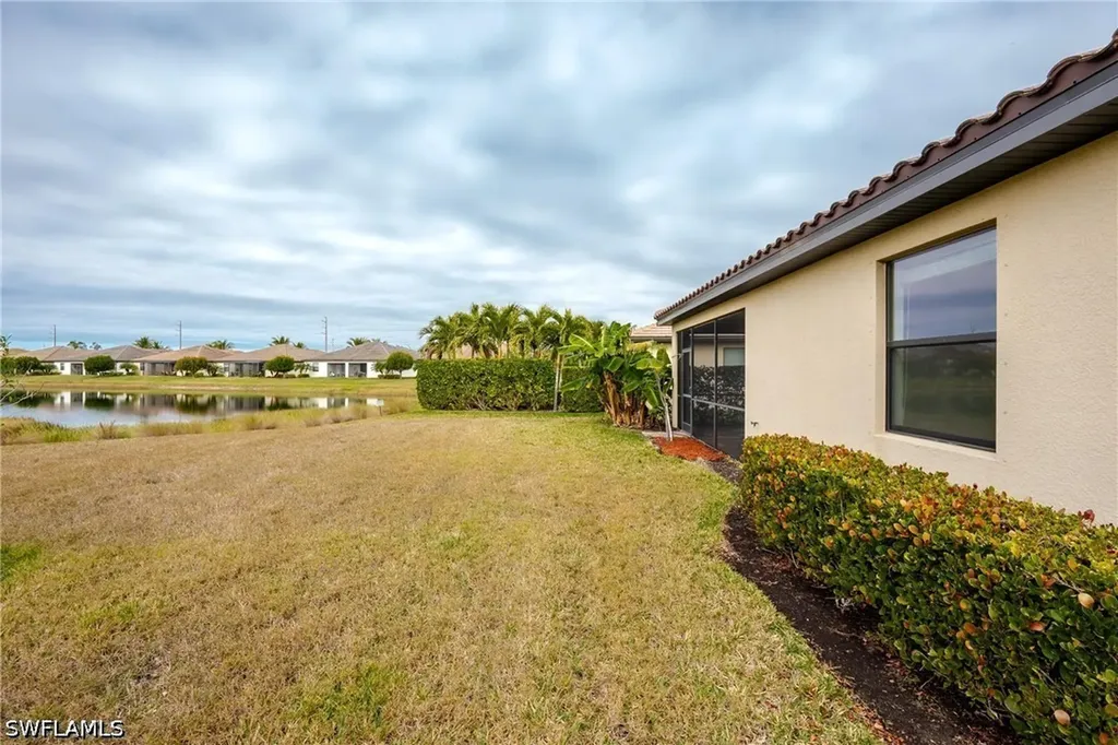 9215 Shadow Oak Lane Naples FL 34120