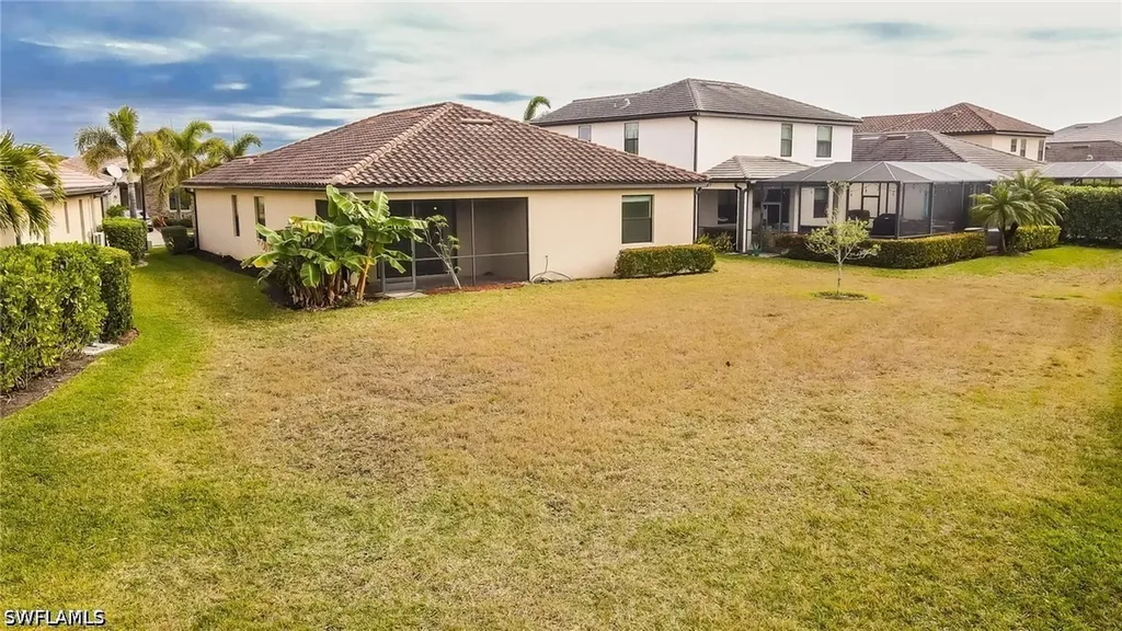 9215 Shadow Oak Lane Naples FL 34120