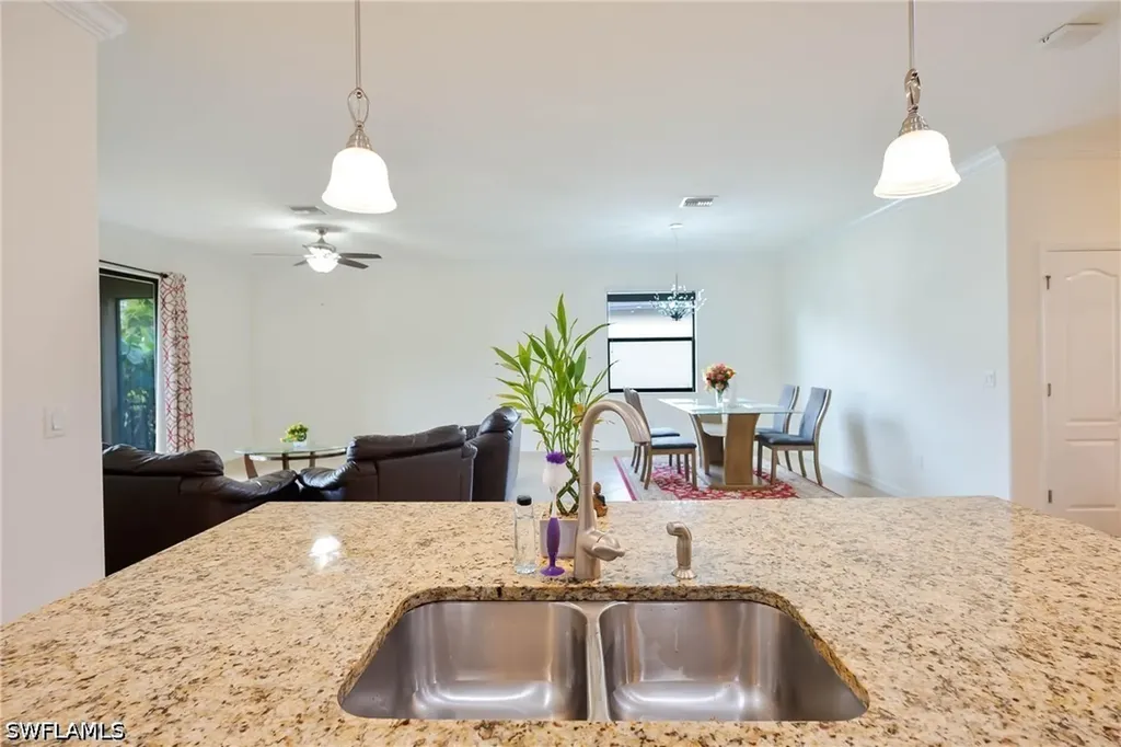 9215 Shadow Oak Lane Naples FL 34120