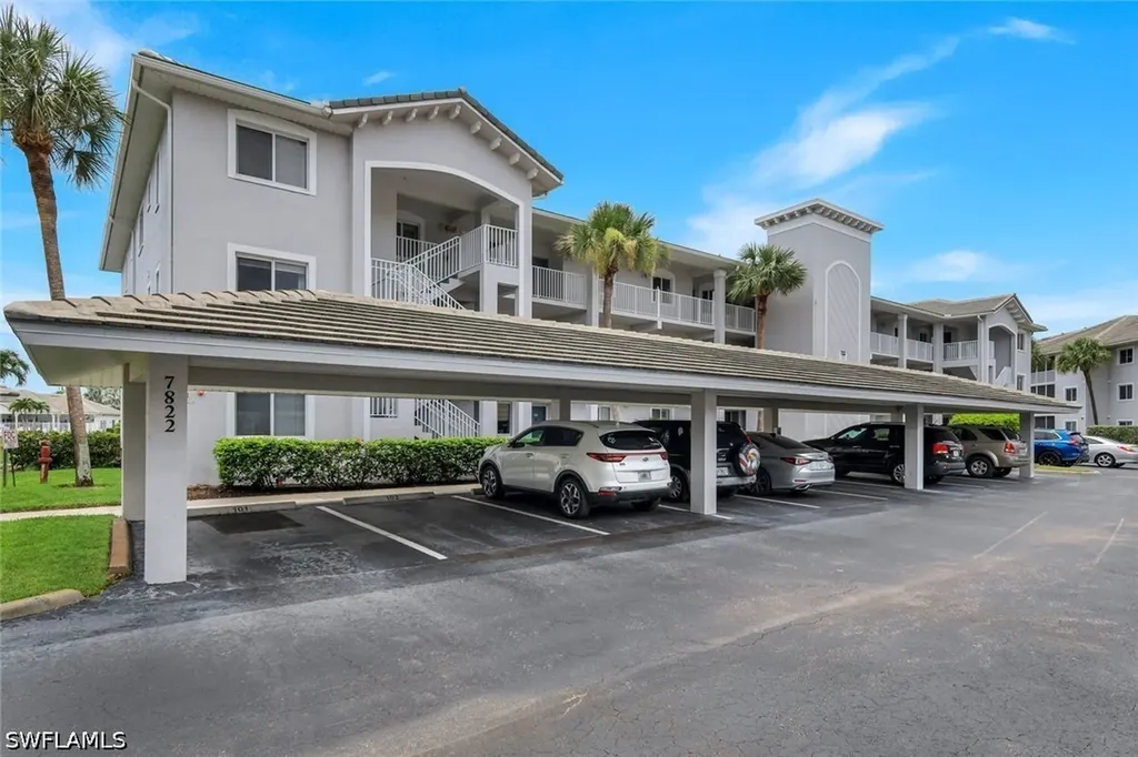 7822 Great Heron Way Naples FL 34104