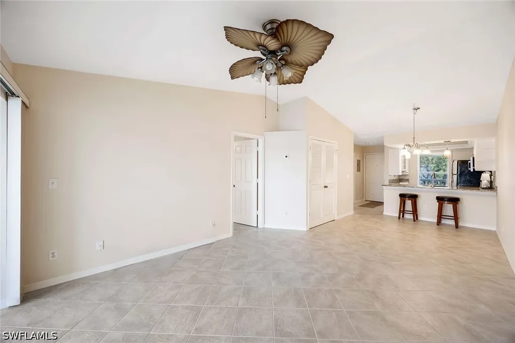 1015 Mainsail Drive Naples FL 34114