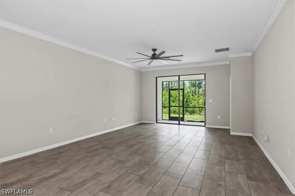 9176 Glenforest Drive Naples FL 34120