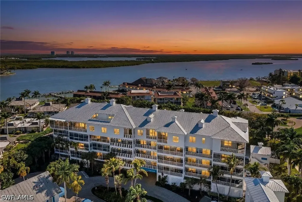 Marco Island FL, 160 Palm Street, Unit 5