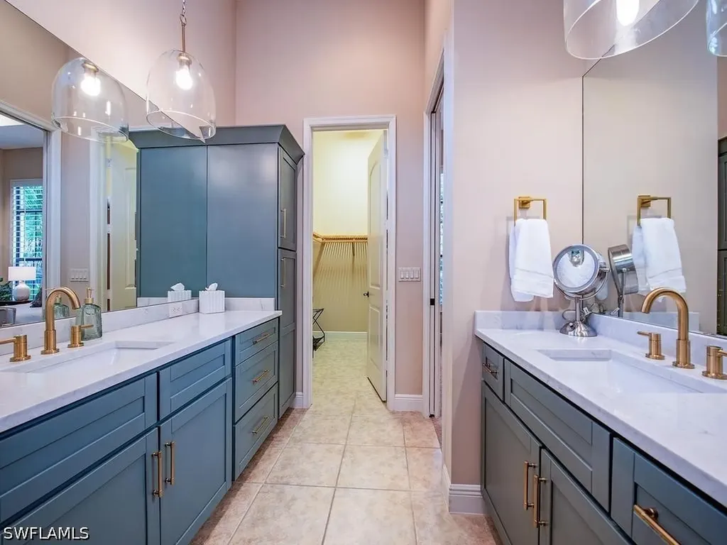 7890 Allende Lane Naples FL 34113