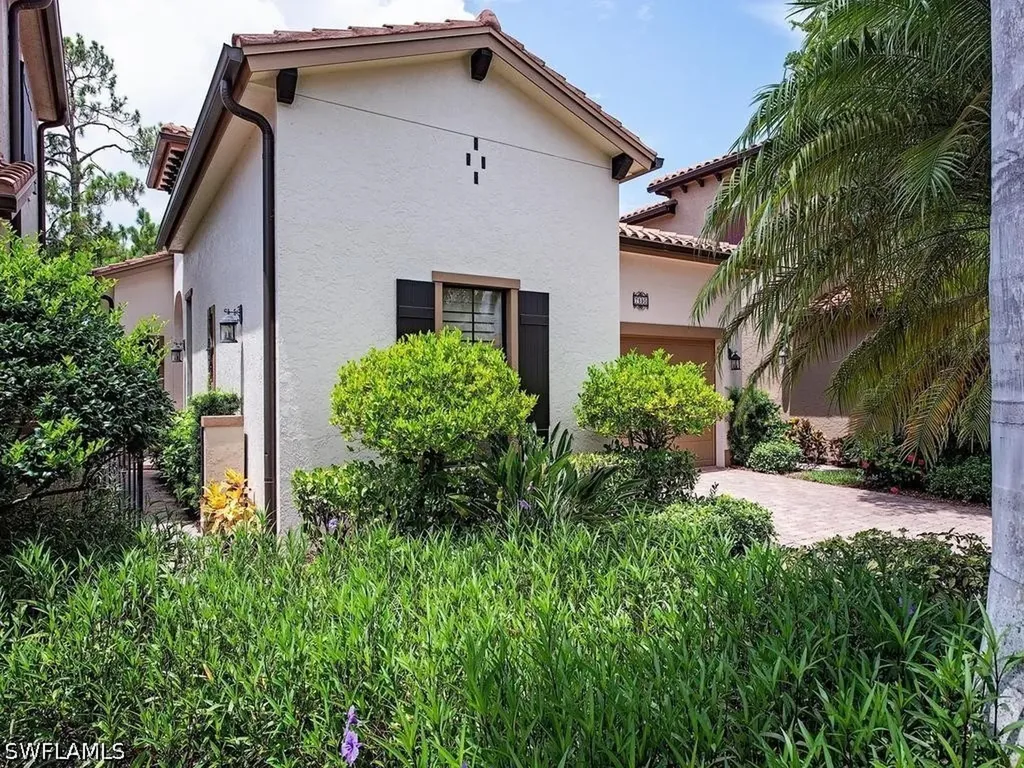 7890 Allende Lane Naples FL 34113