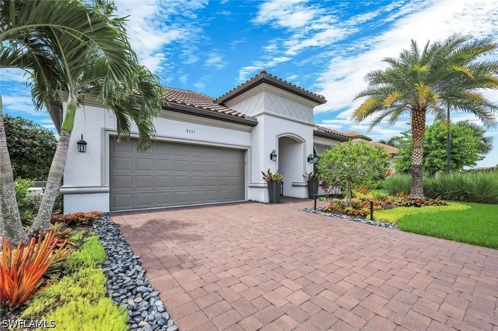 9351 Montelanico Loop Naples FL 34119