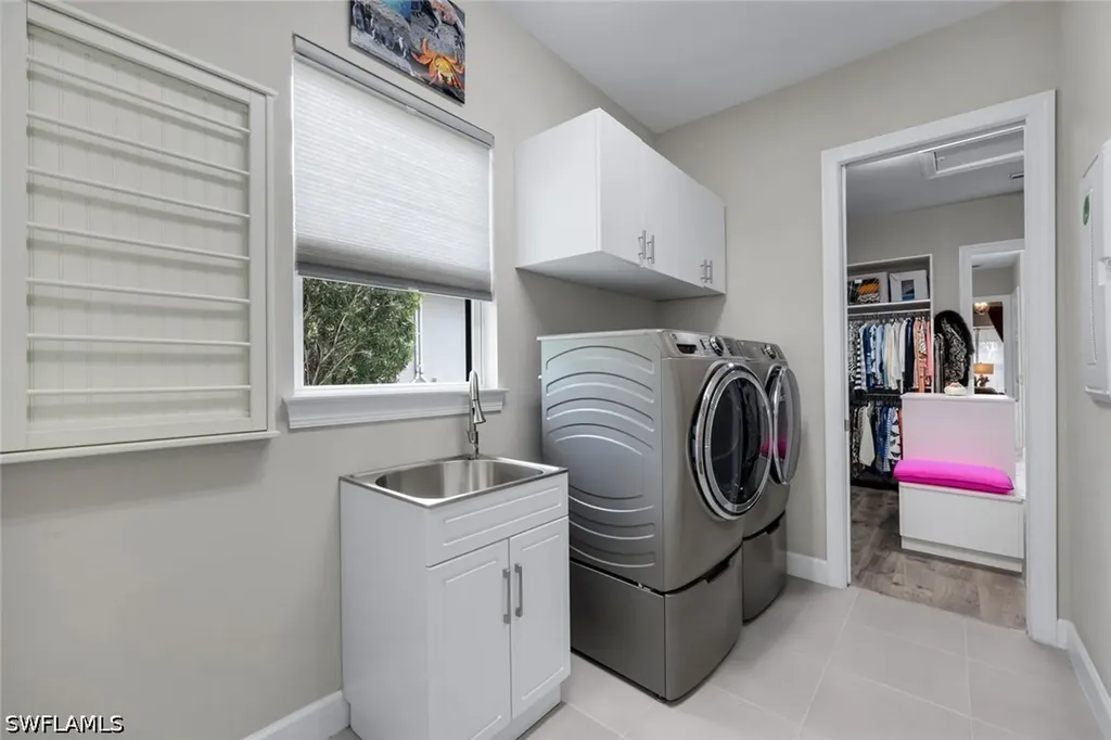 9351 Montelanico Loop Naples FL 34119