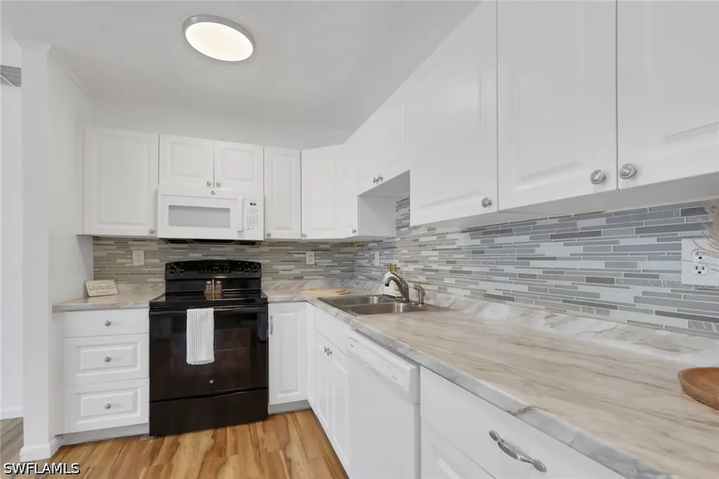 11360 Hunting Road Bonita Springs FL 34135
