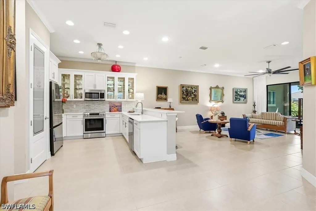 13421 Coronado Drive Naples FL 34109
