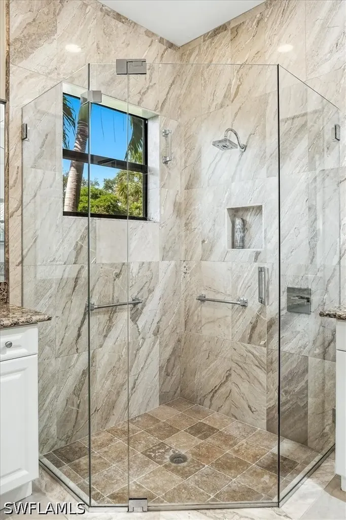 13421 Coronado Drive Naples FL 34109