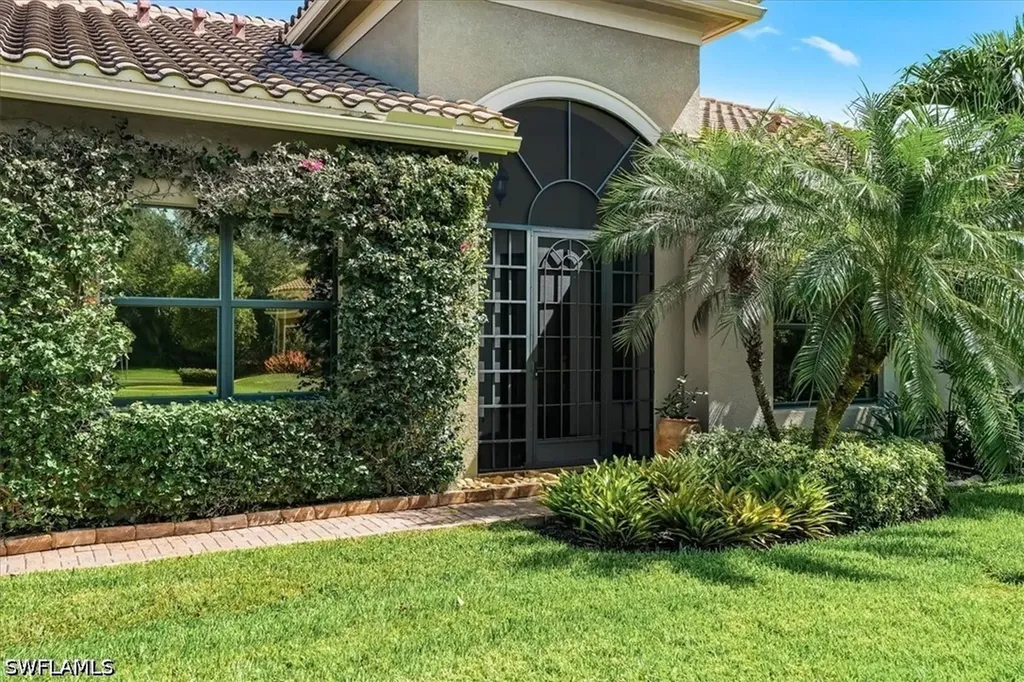 13421 Coronado Drive Naples FL 34109
