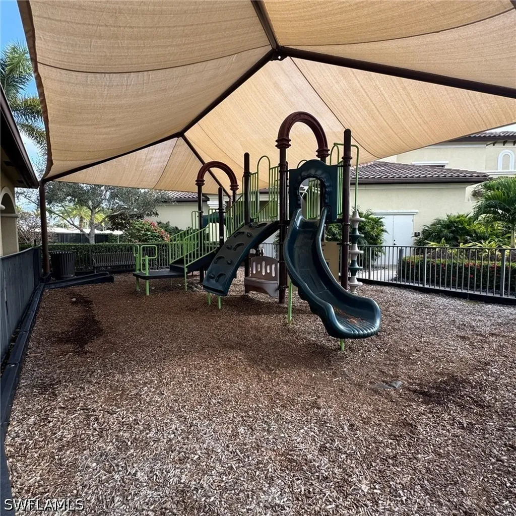 13421 Coronado Drive Naples FL 34109