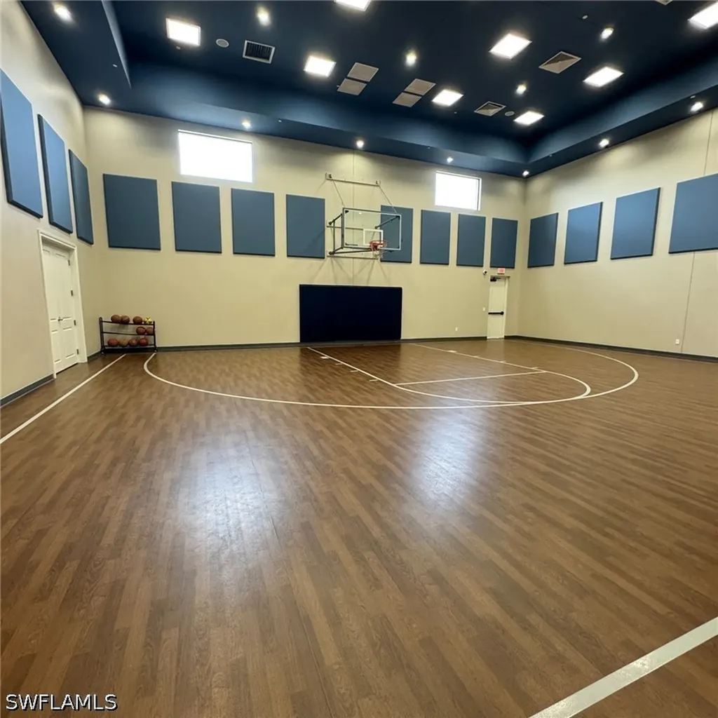 13421 Coronado Drive Naples FL 34109