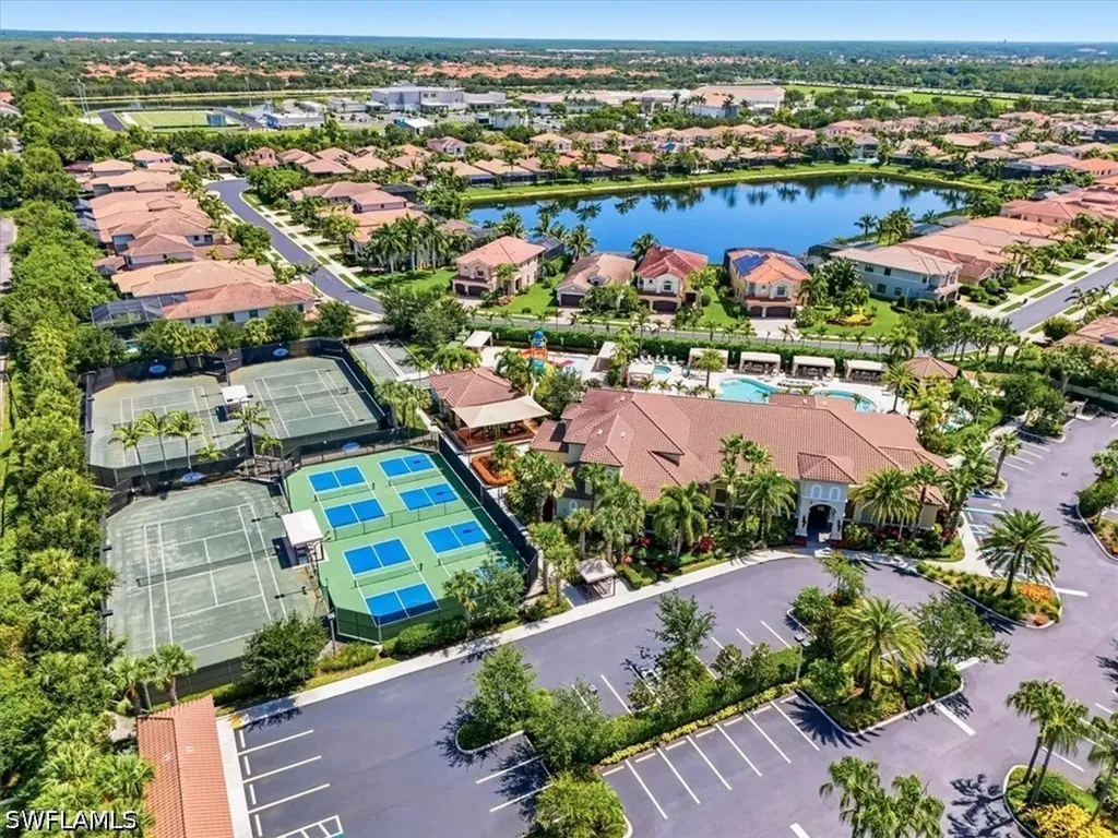 13421 Coronado Drive Naples FL 34109