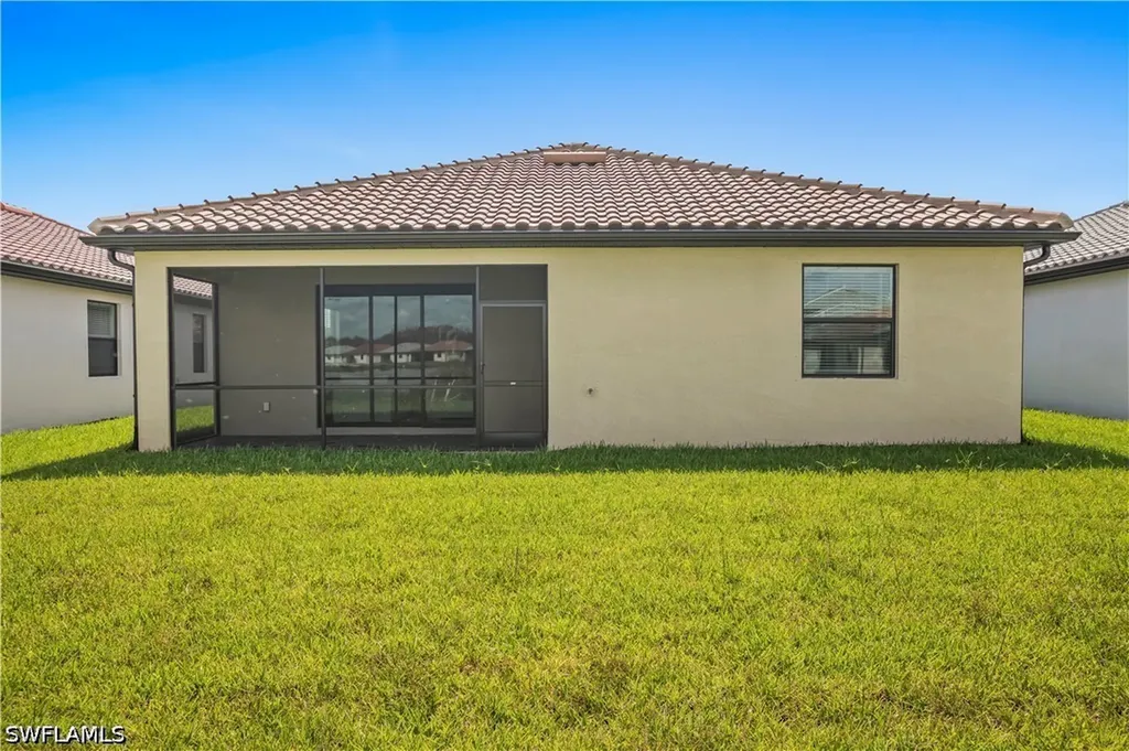 11512 Shady Palm Way Fort Myers FL 33913