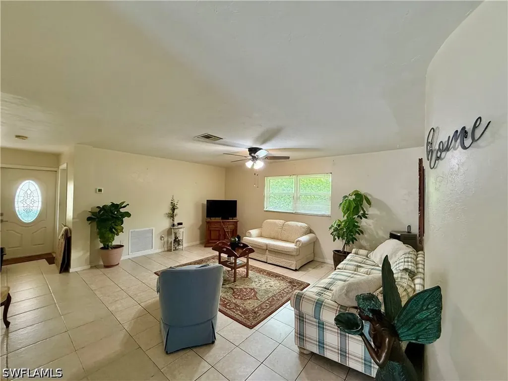 1066 Highlands Drive Naples FL 34103