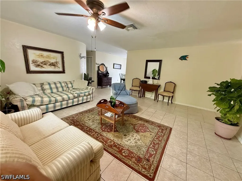1066 Highlands Drive Naples FL 34103