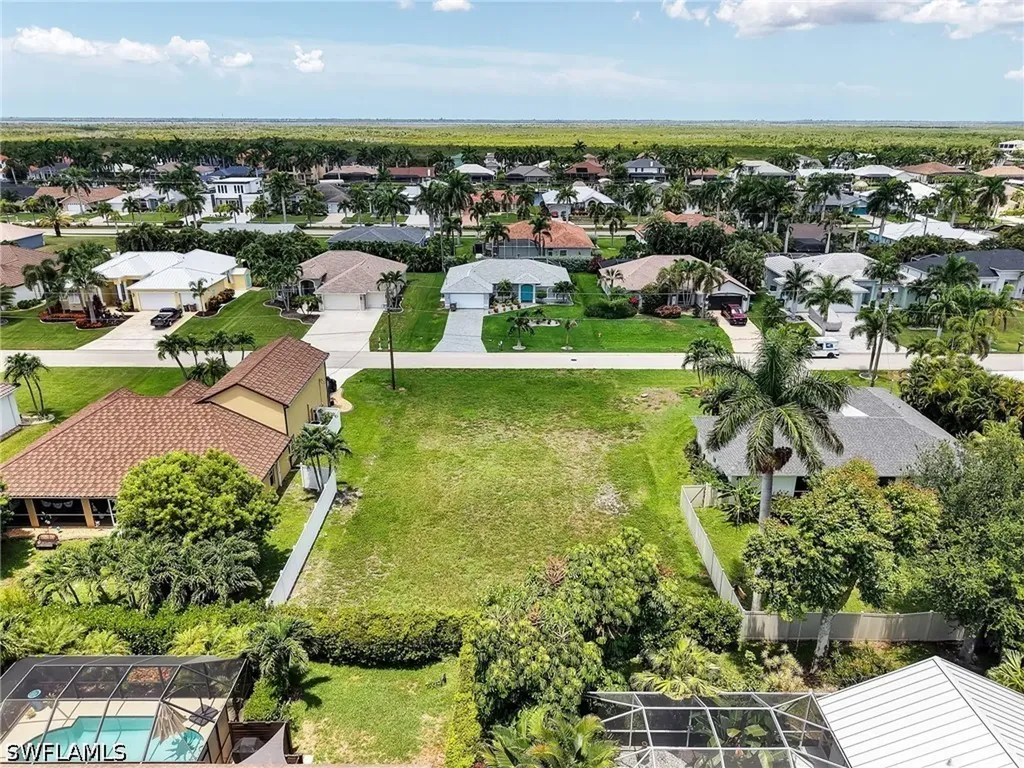 5235 SW 27th Place Cape Coral FL 33914