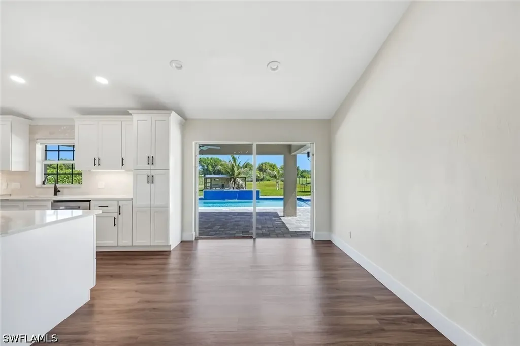 3857 39th Avenue NE Naples FL 34120