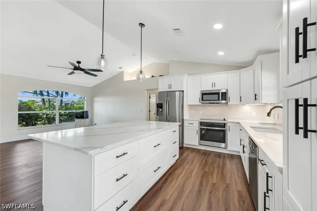 3857 39th Avenue NE Naples FL 34120
