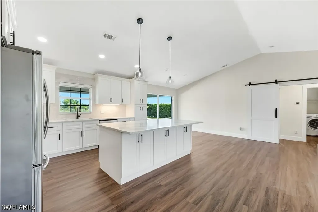 3857 39th Avenue NE Naples FL 34120