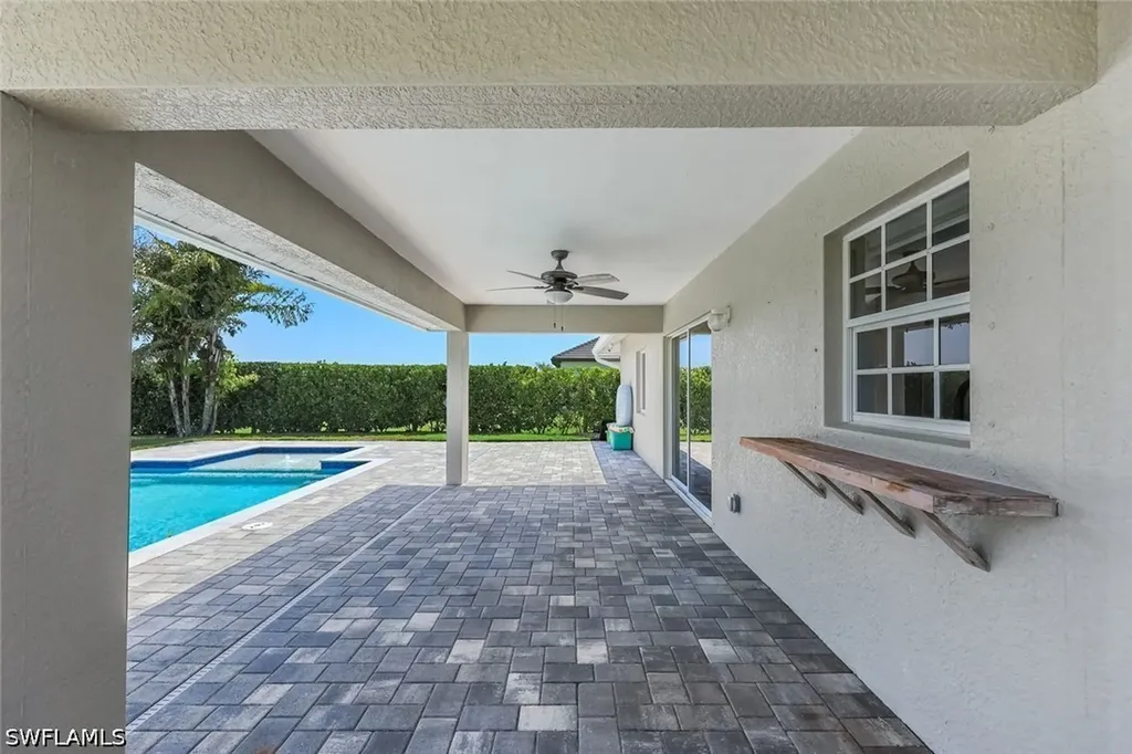 3857 39th Avenue NE Naples FL 34120
